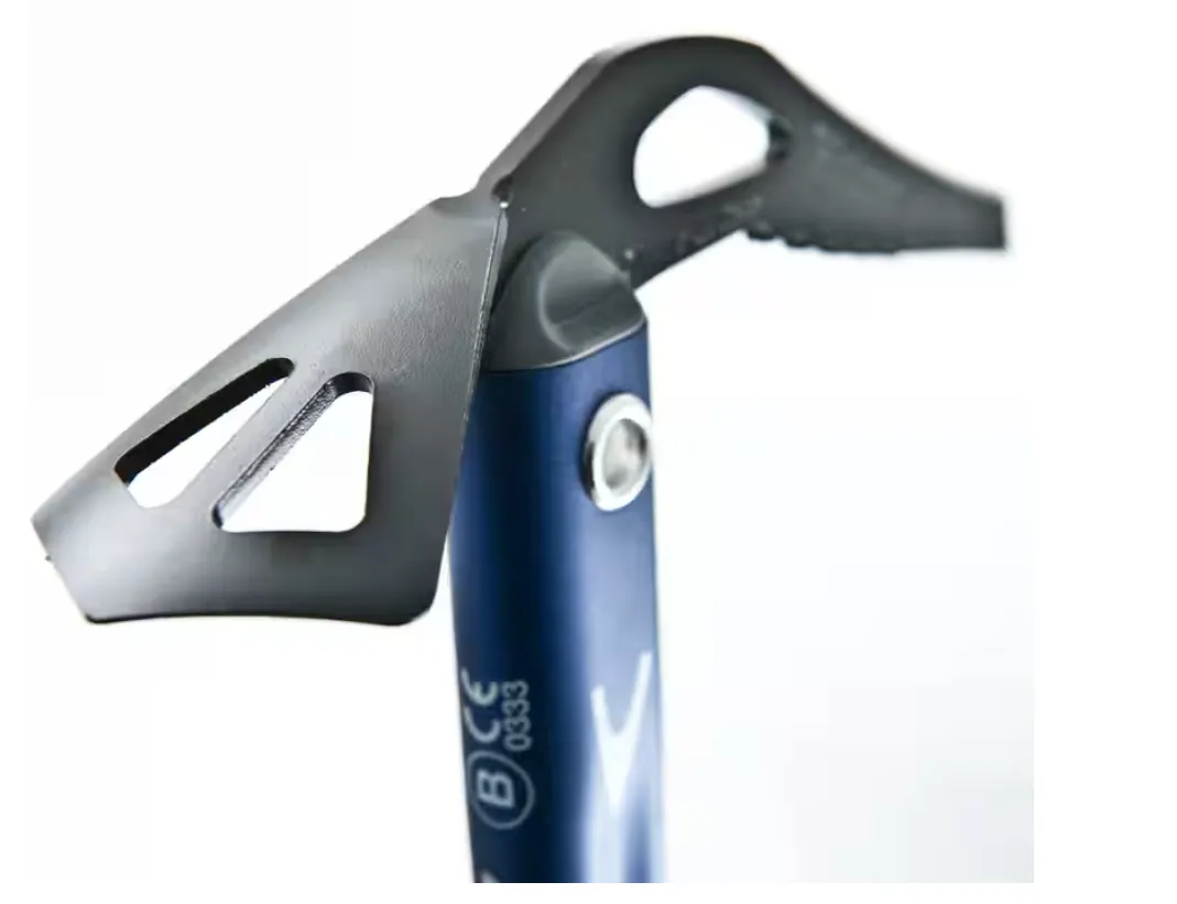 Mountaineering ice axe - fox carving